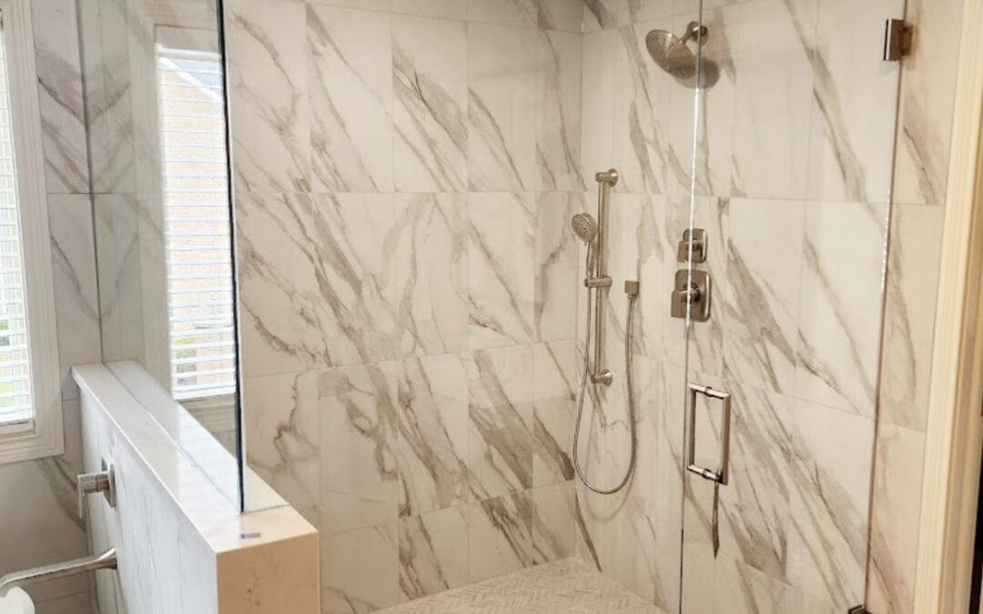 Why Cincinnati Homeowners Are Upgrading to Glass Shower Doors with Alluring Glass